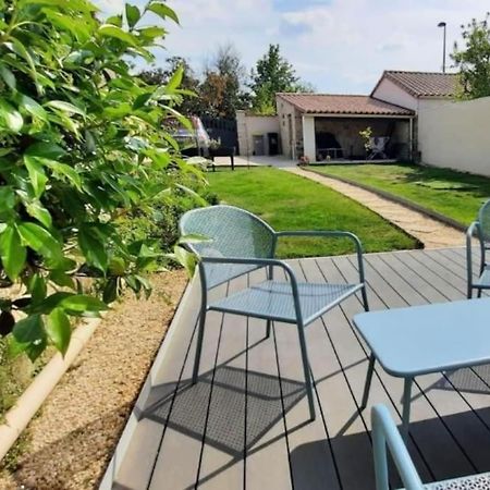 Maison en pierre avec jardin à 15 min des plages Saint-Benoist-sur-Mer Esterno foto